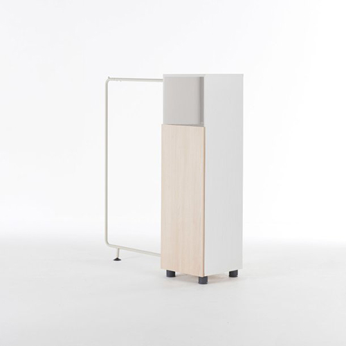 리바트하움 행거장(옷걸이장)