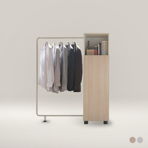 리바트하움 행거장(옷걸이장)