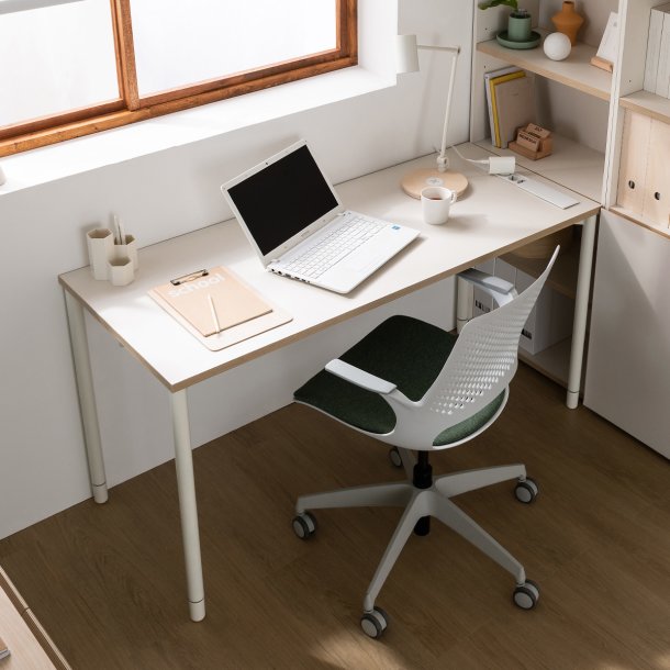 리바트하움 오브제 책상(일반/콘센트형)