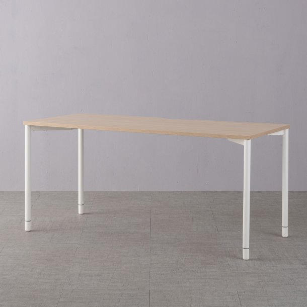 리바트하움 오브제 컴퓨터 책상