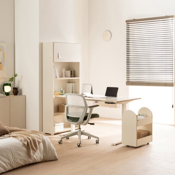 리바트 듀얼모터 모션데스크 라이트