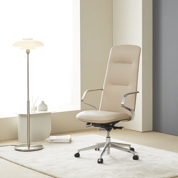 리바트 밸리오소 중역의자