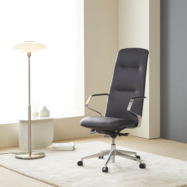 리바트 밸리오소 중역의자