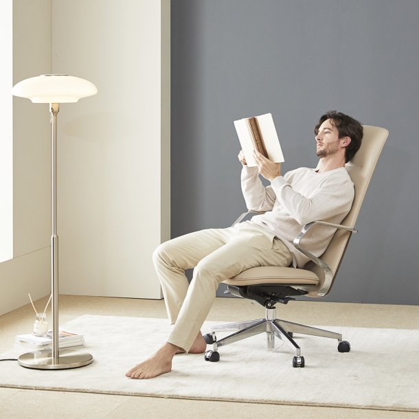 리바트 밸리오소 중역의자